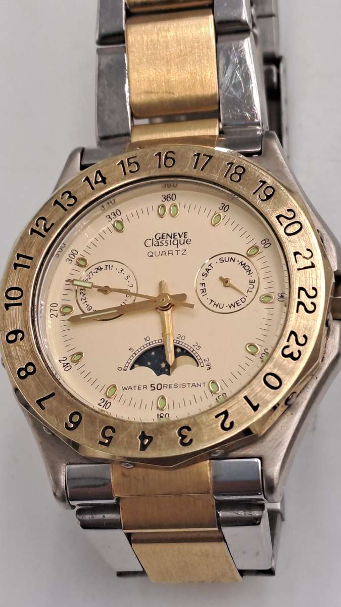 Vintage Mens Geneve Classic Moon Phase Quartz watch-Working