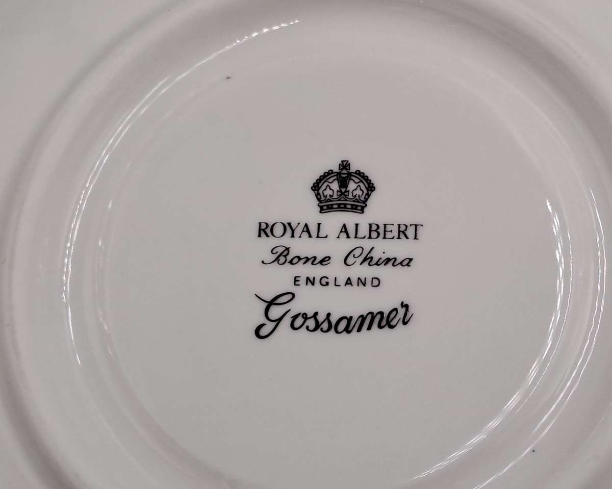 Vintage Royal Albert Gossamer Small Teapot with lid with 2 Duo's