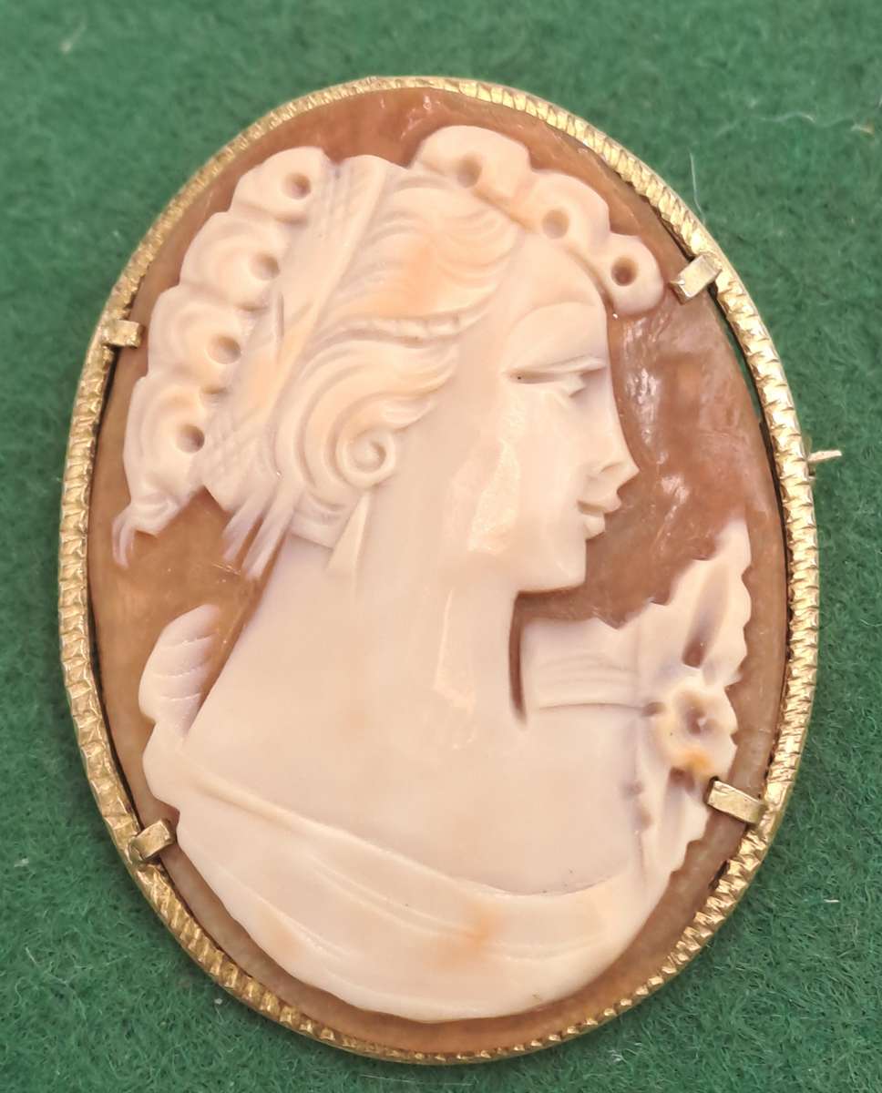Antique Shell Cameo Brooch 4,3 x 3,5cm