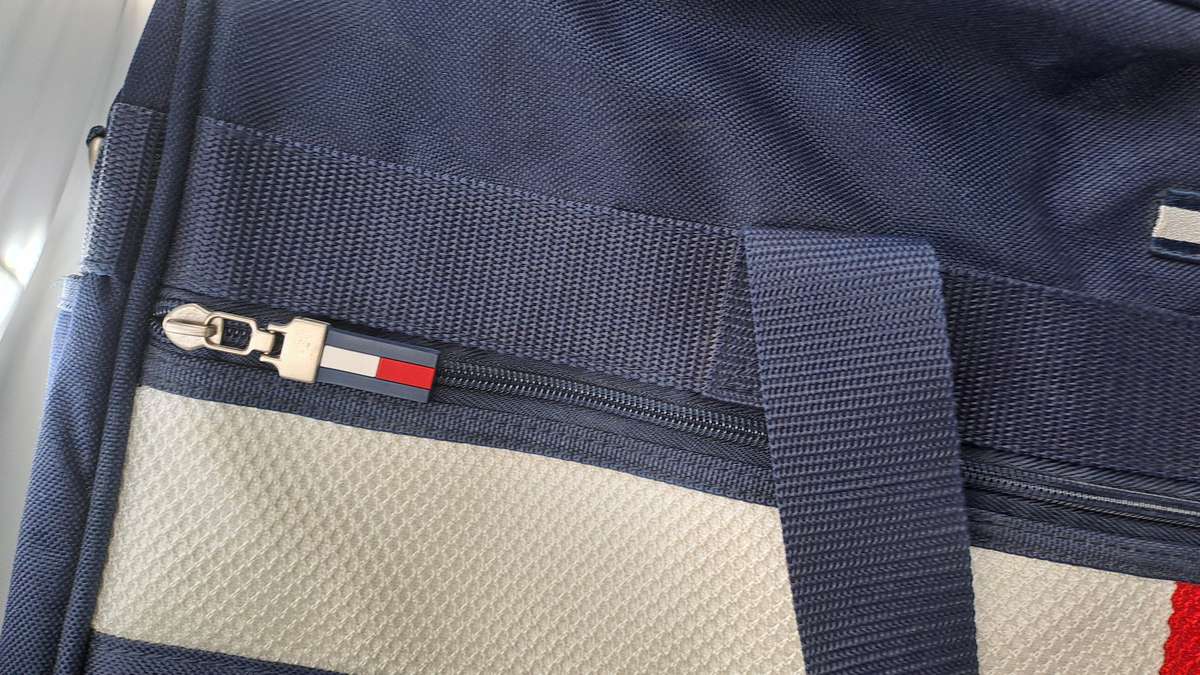 Tommy Hilfiger Duffel bag 49cm x 21cm x 37cm