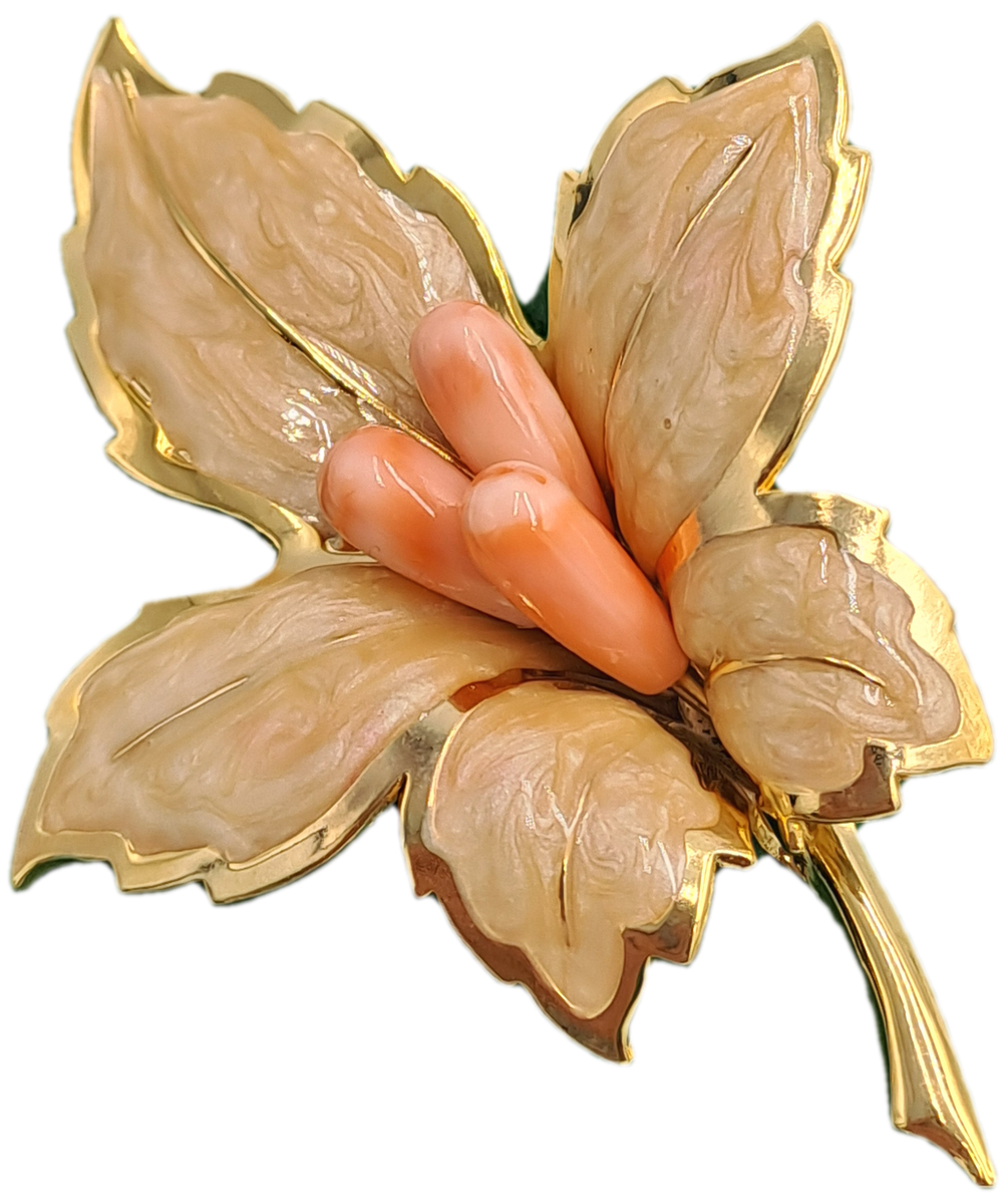 Vintage Gold Tone Pin Brooch Blush Pink Leaf -enamel