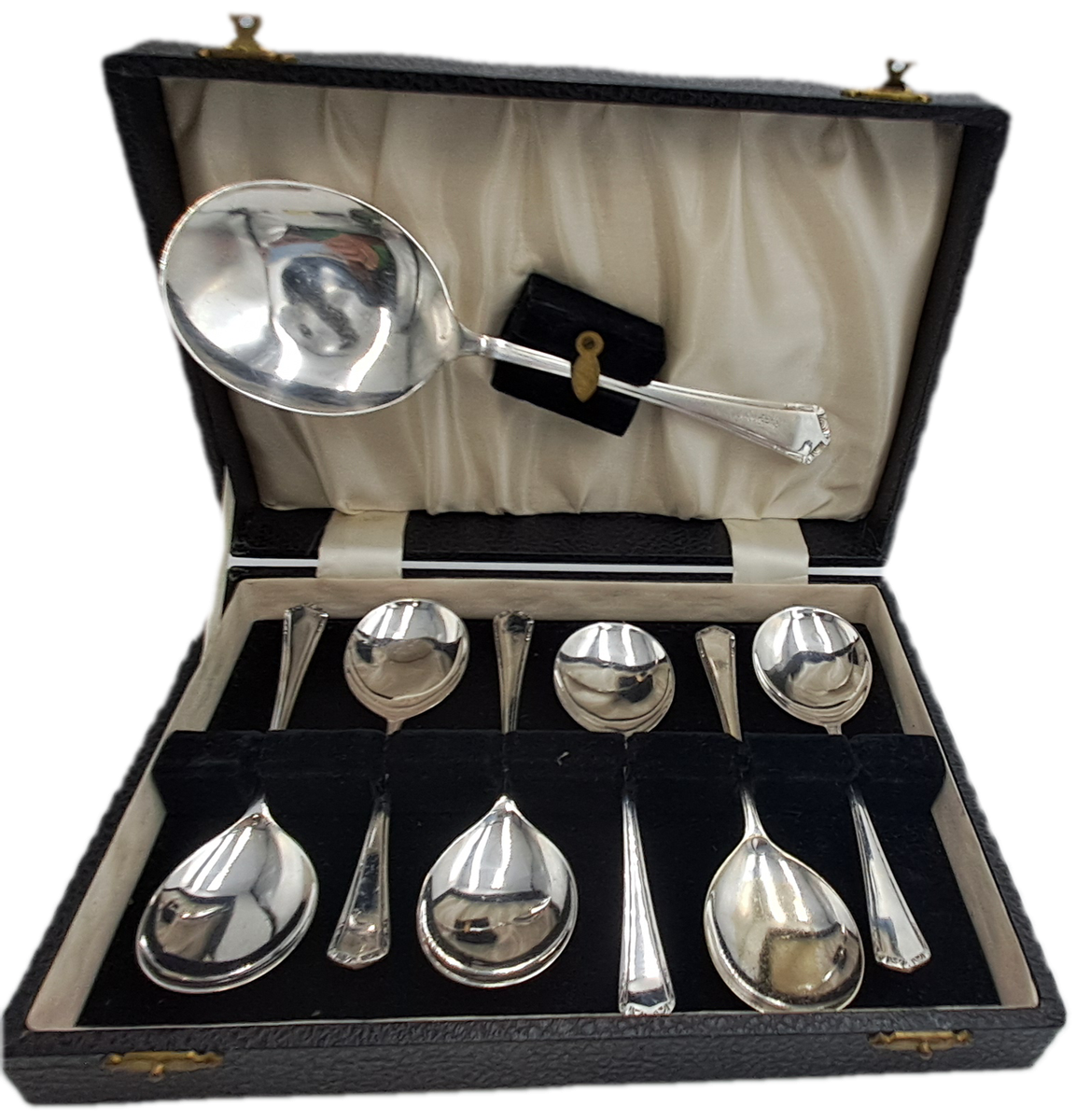Vintage Sheffield cased silver dessert spoons with serving spoon, silver plated dessert set