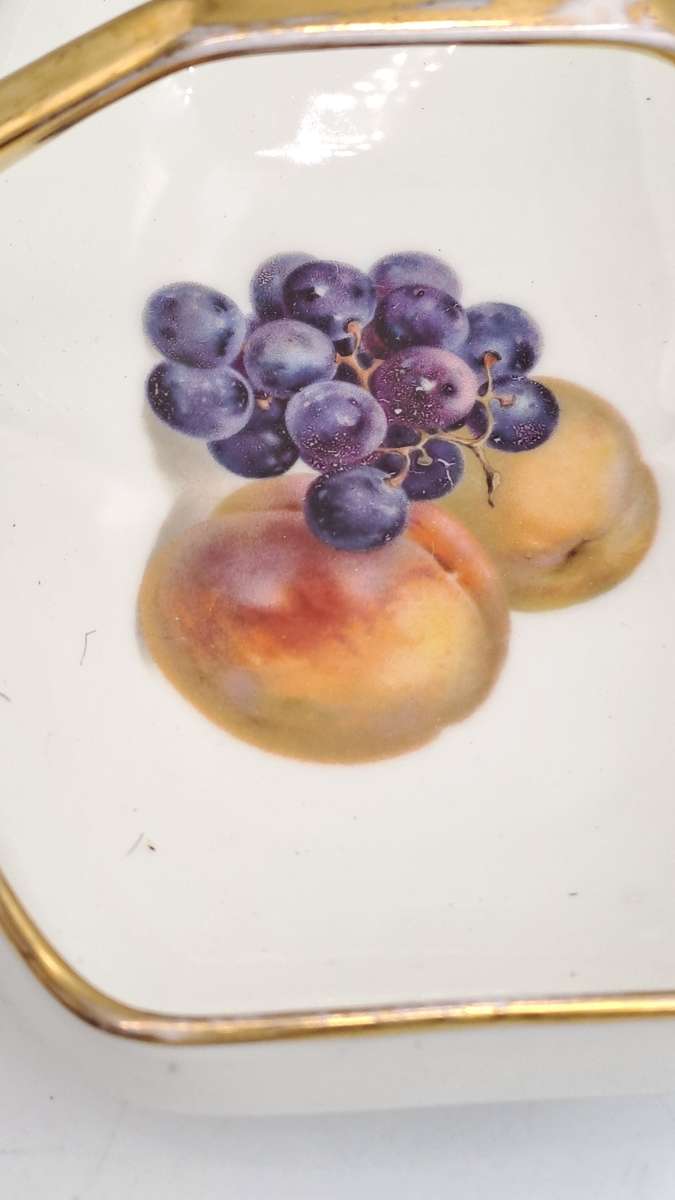 Vintage Bavaria Gold Handle Porcelain Basket Dish - Some wear on gold handle