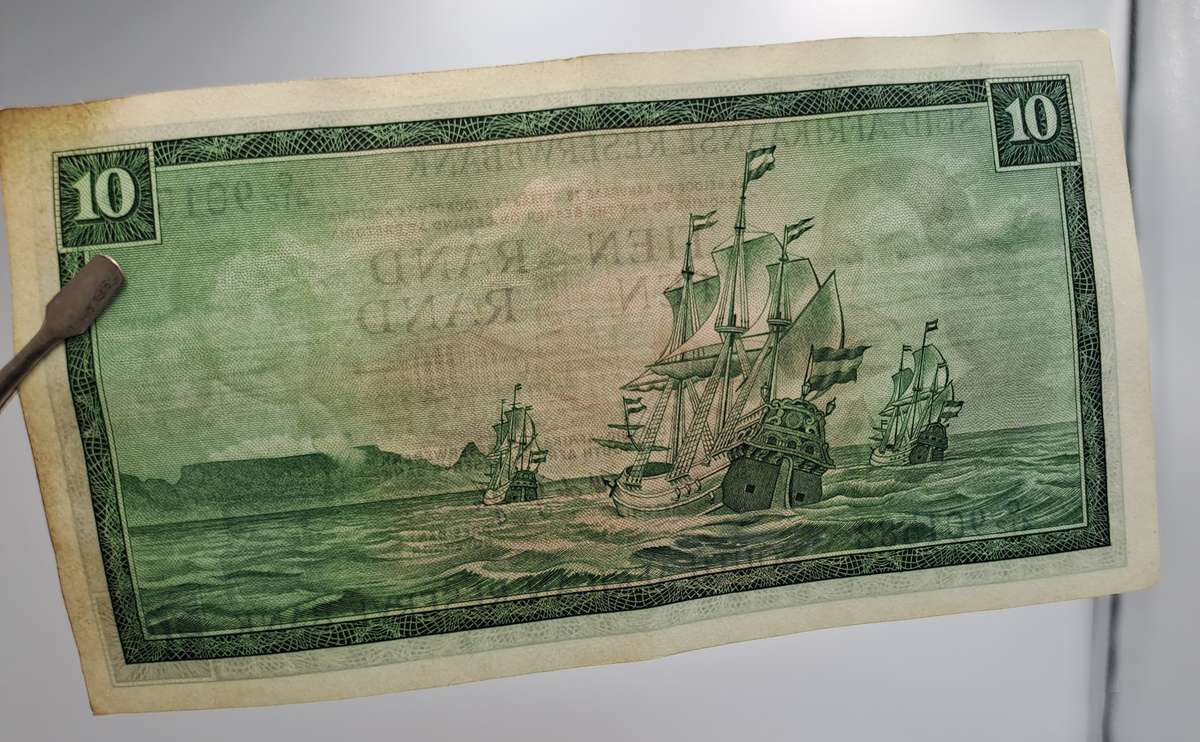 1975-1976 Ten Rand Note -T.W. de Jongh, Watermark van Riebeeck-Afrikaans-English -C/412 901582