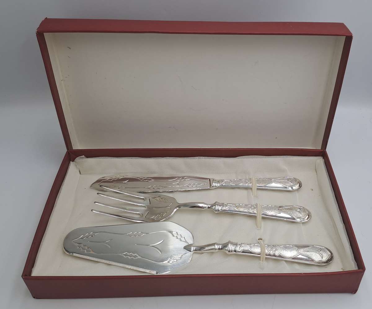 Vintage Silver Plated Pastry / Cake Serving Set -Boxed