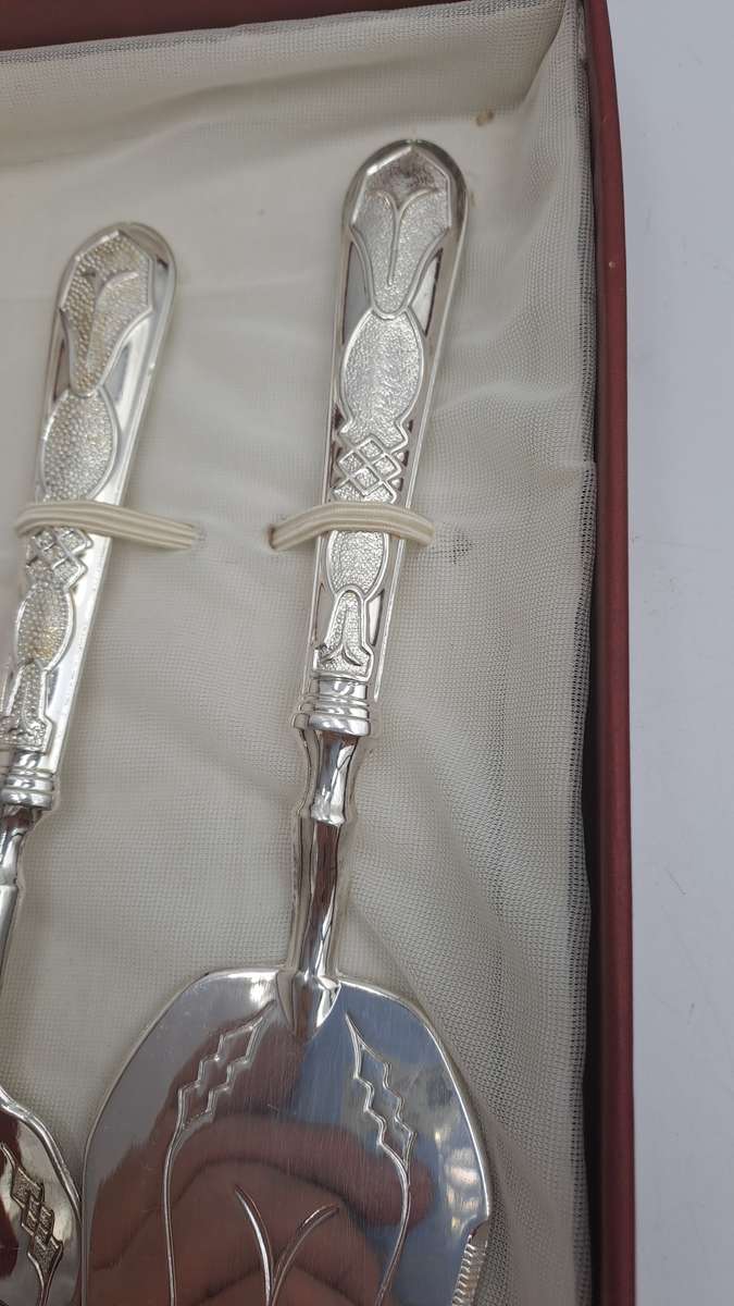Vintage Silver Plated Pastry / Cake Serving Set -Boxed
