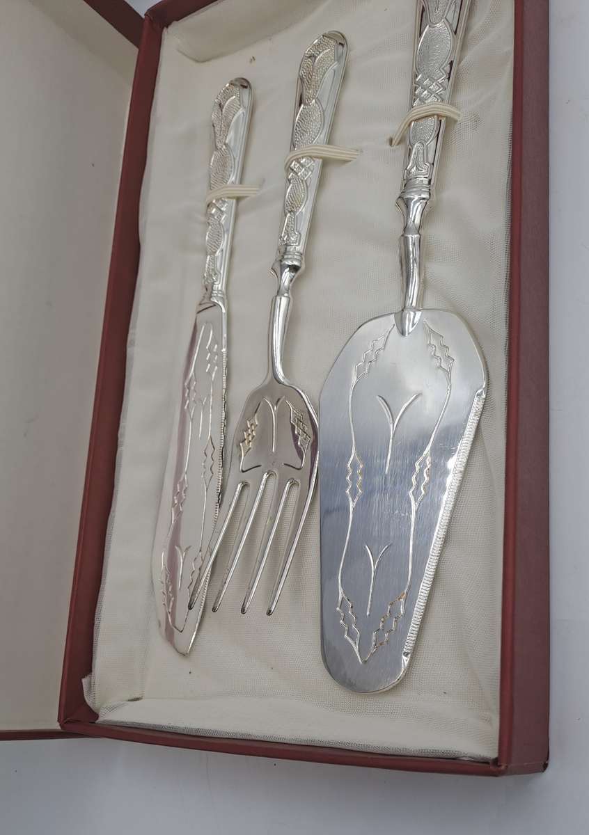 Vintage Silver Plated Pastry / Cake Serving Set -Boxed