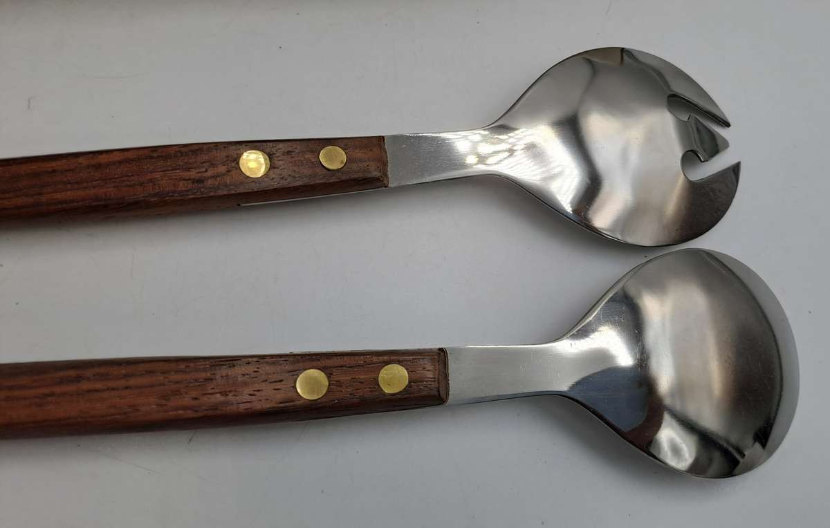 Vintage Salad serving set with wooden Handles -Boxed