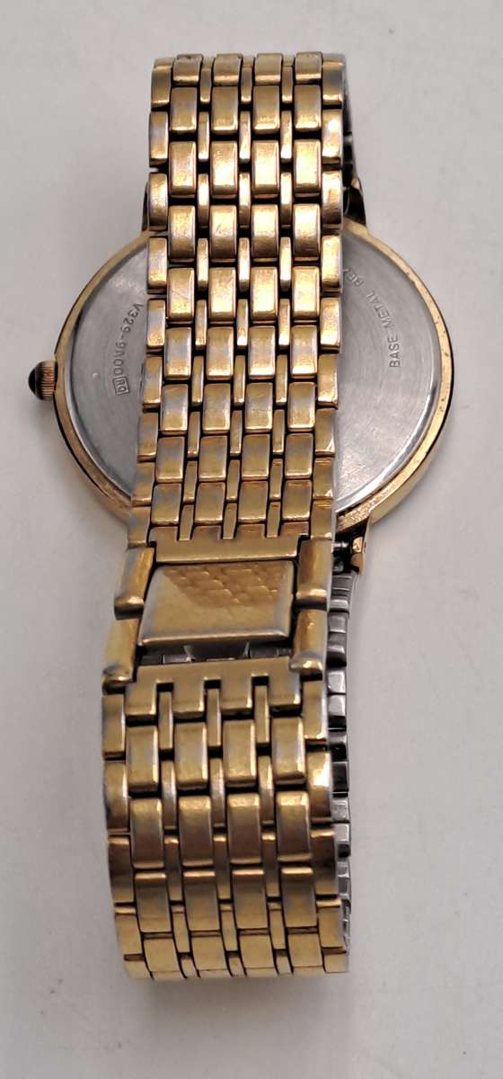 Pre-Owned Gold Tone Pulsar V320-9800 Quartz watch -Working