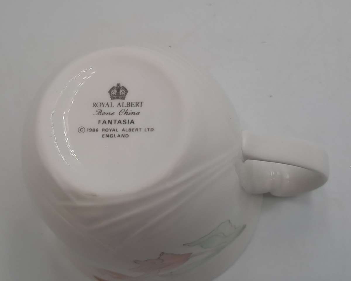 18pc Vintage 1986 Royal Albert Bone China Horizon FANTASIA 6 Tea Trio's (AS NEW IN Original BOX)