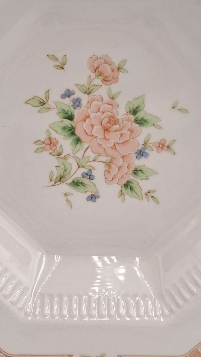 Vintage 1982-1992 Cameo Rose Salad Bowl By Nikko Classic Collection (12 Available)-Made in Japan