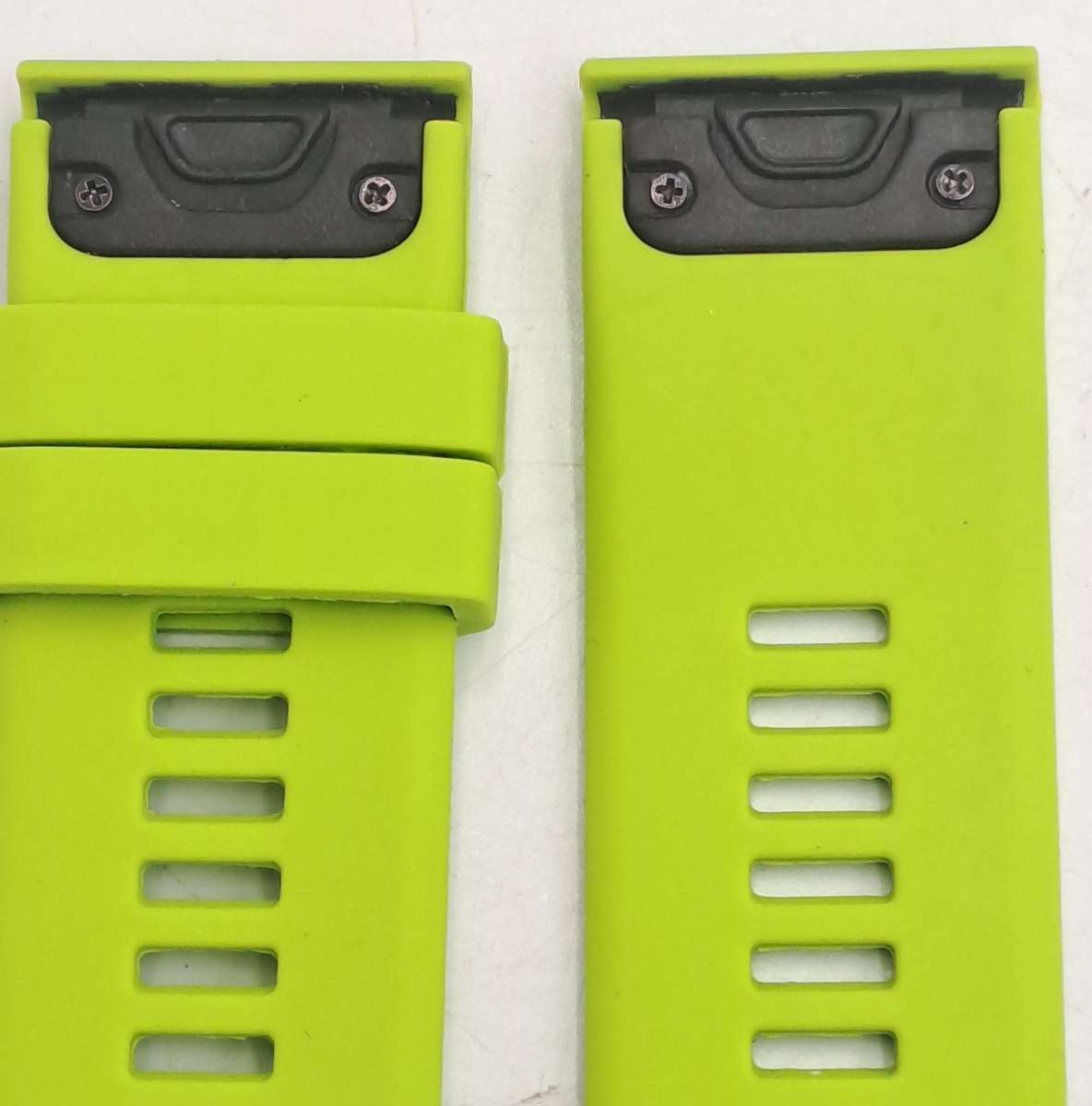 New 26mm Green Silicone Quick fit Band for Garmin Fenix-Tactix-enduro-(see compatibility )
