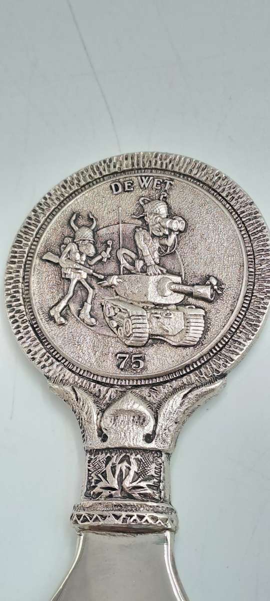 Vintage Collectable -1975 South Africa Army -De Wet Battalion-Metal Bottle Opener