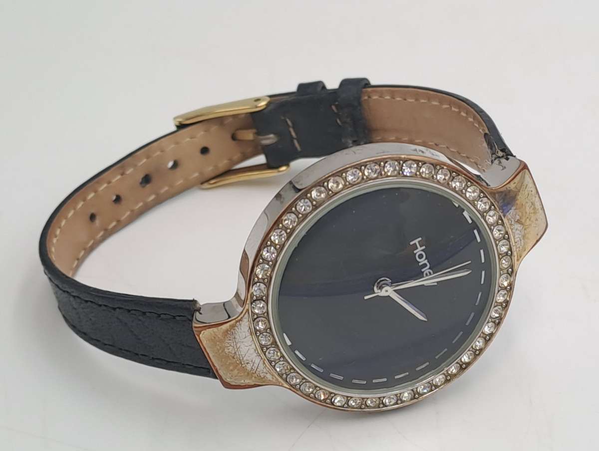 Pre-owned Honey Ladies Quartz watch -Working -