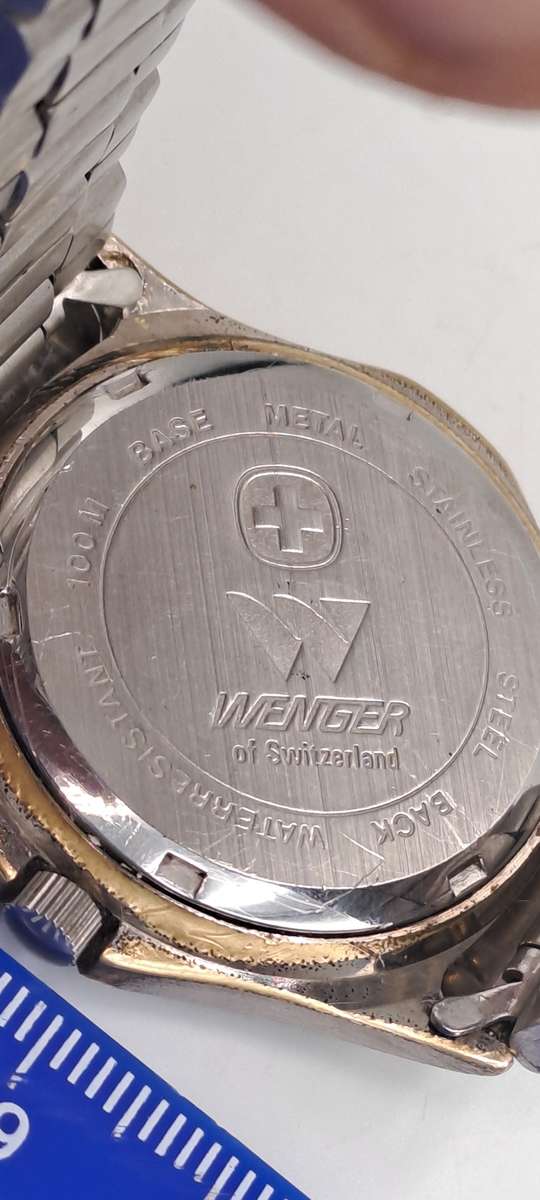 1980's Vintage Mens Swiss Army WENGER Quartz watch -Working