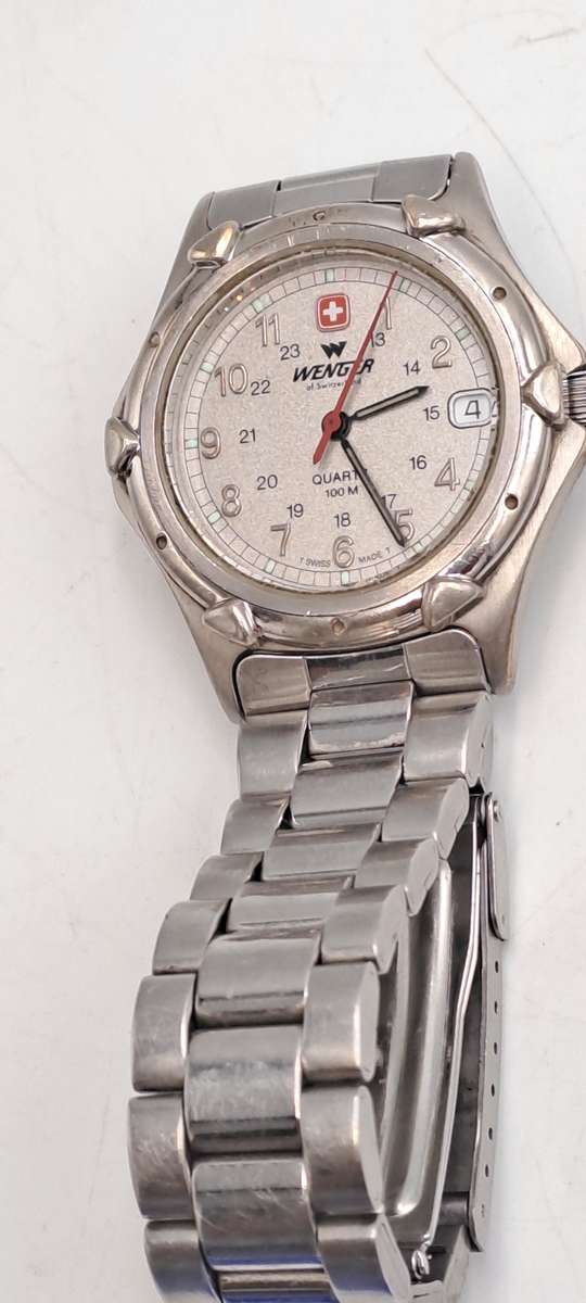 1980's Vintage Mens Swiss Army WENGER Quartz watch -Working