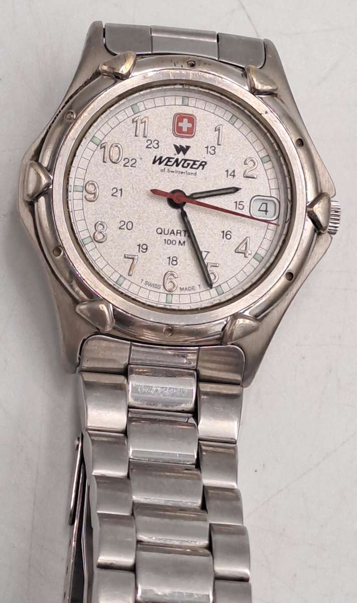 1980's Vintage Mens Swiss Army WENGER Quartz watch -Working