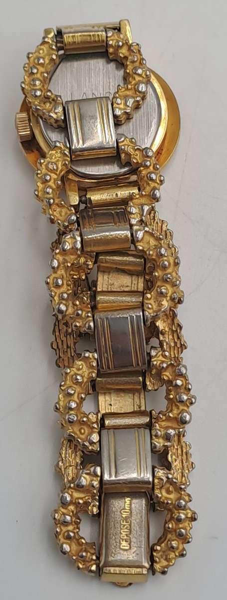 Vintage swiss Made Lanco favorit Ladies Windup watch -17 Jewels -Gold Plated -Working