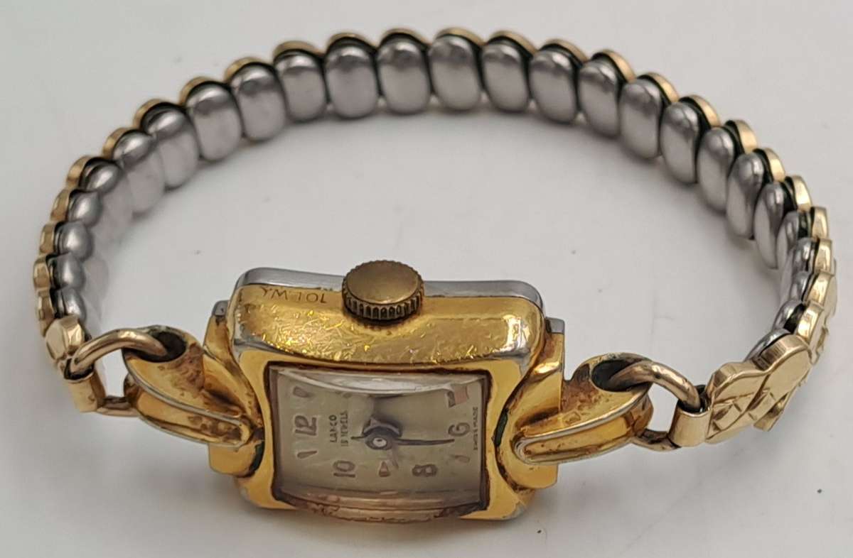 Vintage Gold plated Swiss Made Ladies Lanco Manual wind watch Working -13 Jewels