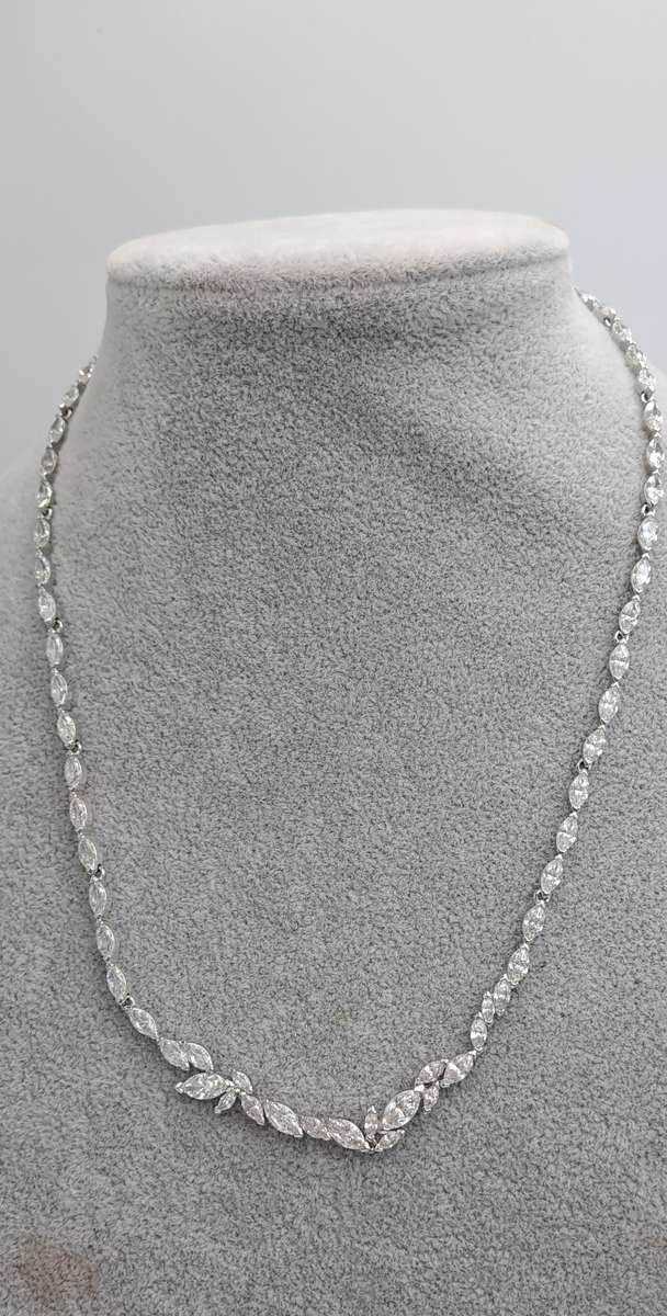 Swarovski Louison Crystal Necklace 44,5cm  -Boxed