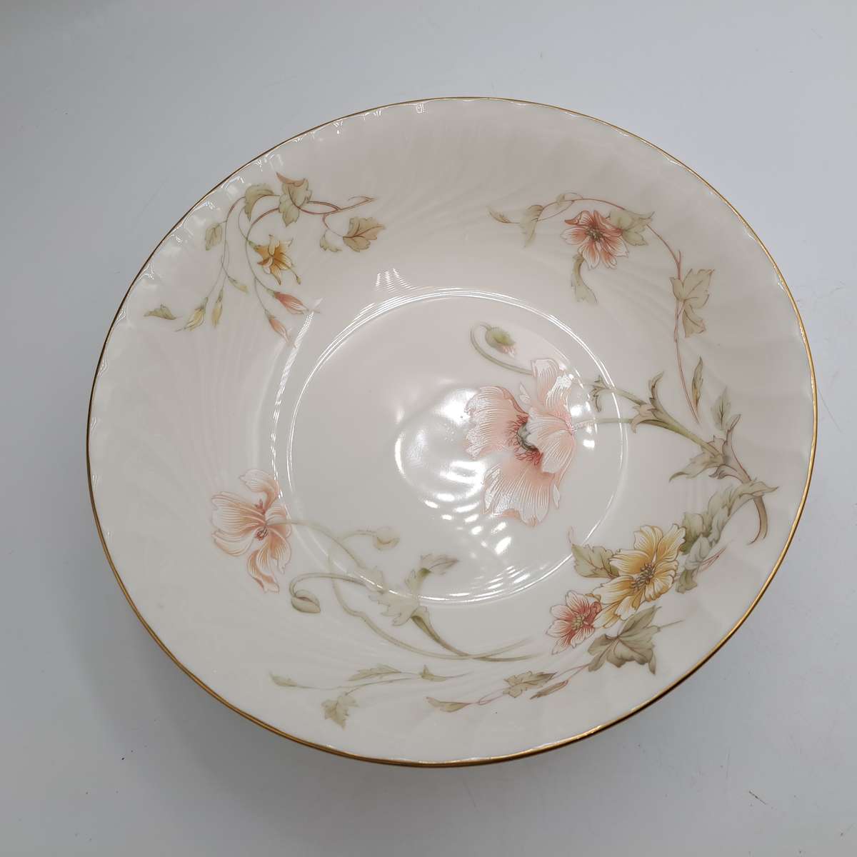 Vintage Gorham TRELLIS Fine China Large Bowl 24kt Gold Hand Banded Japan-Mint Condition-