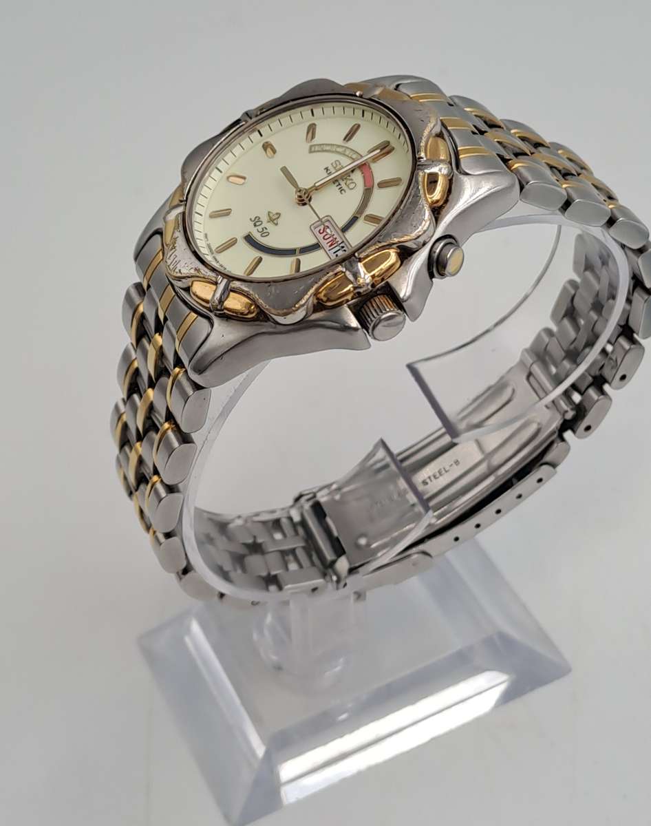 Vintage Seiko Kinetic SQ 50 Men's Watch -Luminated Dial-Not holding Charge