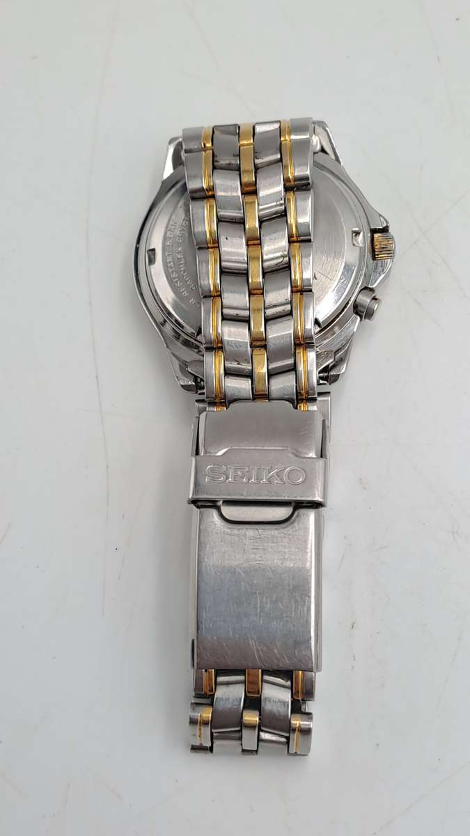 Vintage Seiko Kinetic SQ 50 Men's Watch -Luminated Dial-Not holding Charge