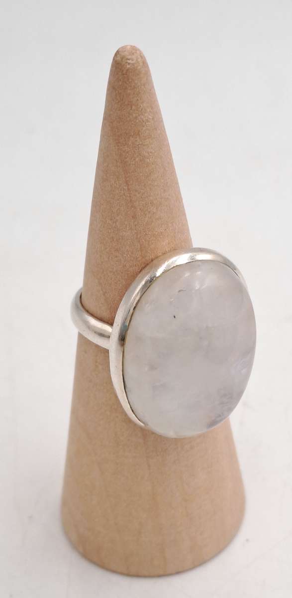 Pre-owned Vintage Moonstone Ring-no Markings -18mm in diameter