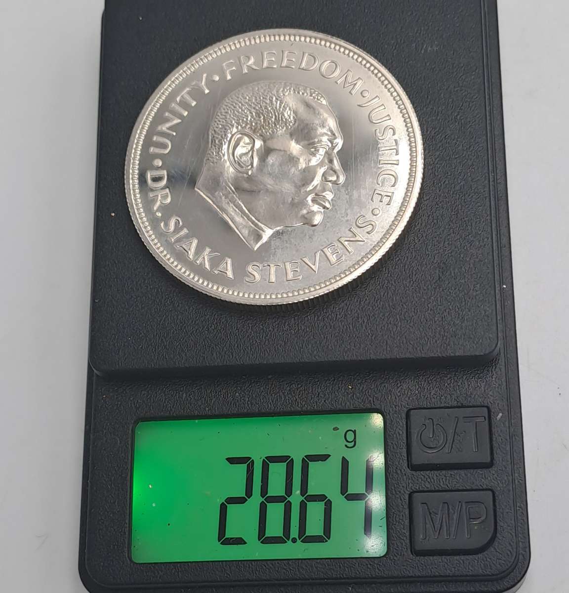 1974 Sierra Leone- 1 Leone coin Bank Anniversary-UNC