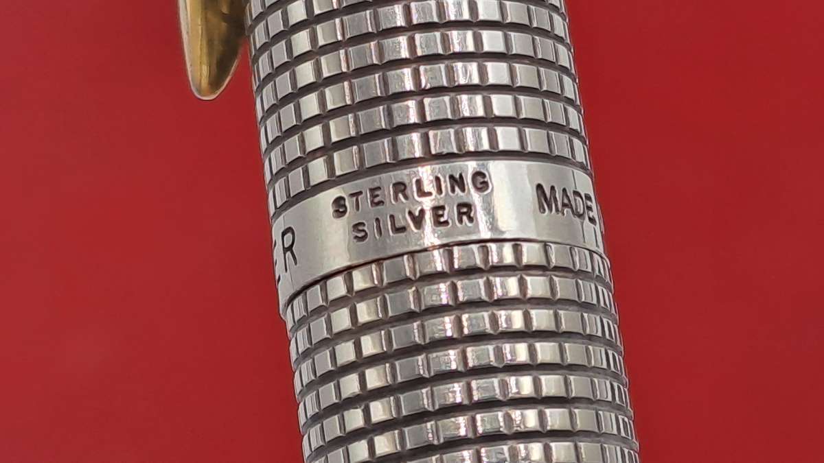 Rare Vintage Parker 75 Sterling Silver Fountain Pen with 14kt Gold Nib