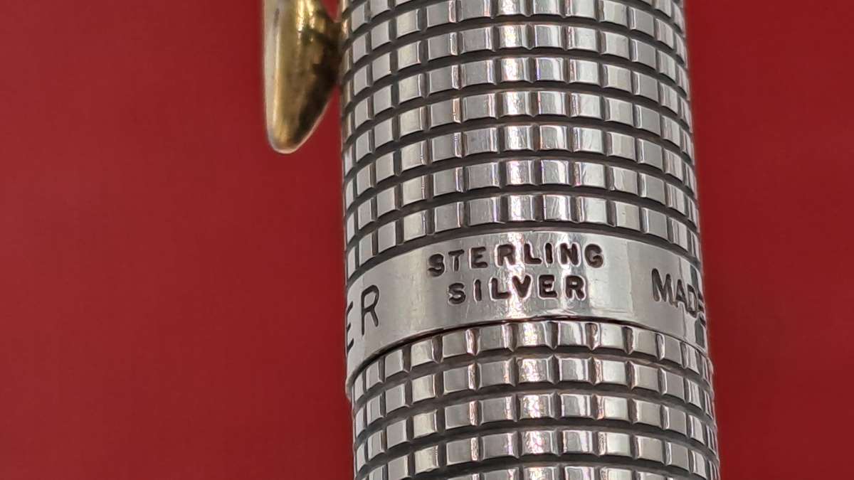 Rare Vintage Parker 75 Sterling Silver Fountain Pen with 14kt Gold Nib