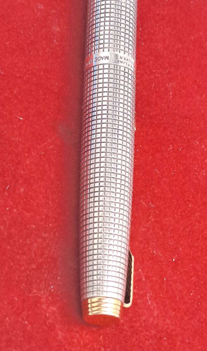 Rare Vintage Parker 75 Sterling Silver Fountain Pen with 14kt Gold Nib