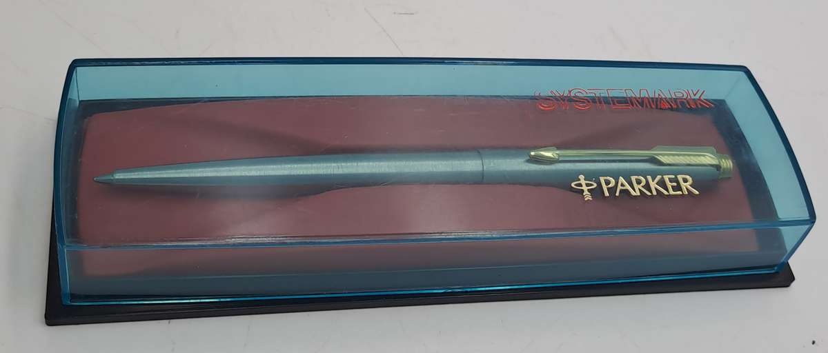 Pre-owned Vintage Parker SYSTEMARK Flighter M Pen -Name engraved on the cap
