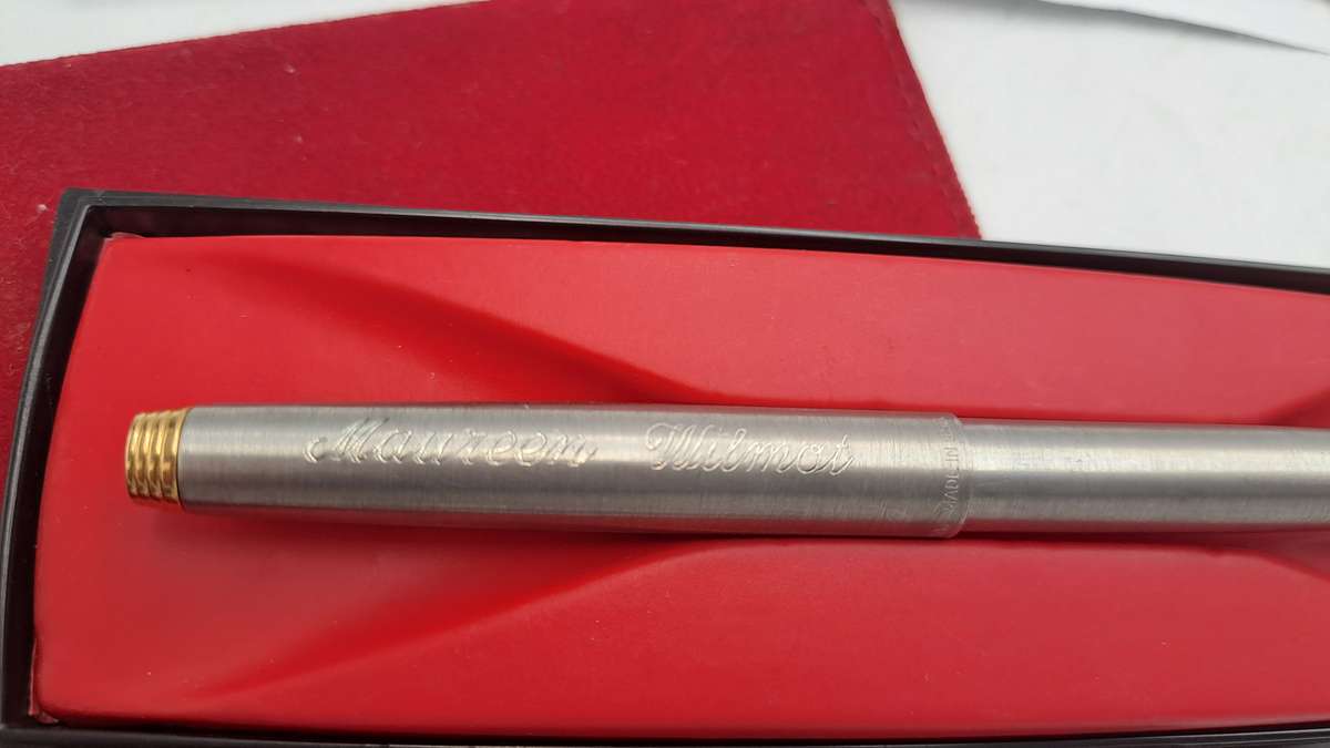 Pre-owned Vintage Parker SYSTEMARK Flighter M Pen -Name engraved on the cap