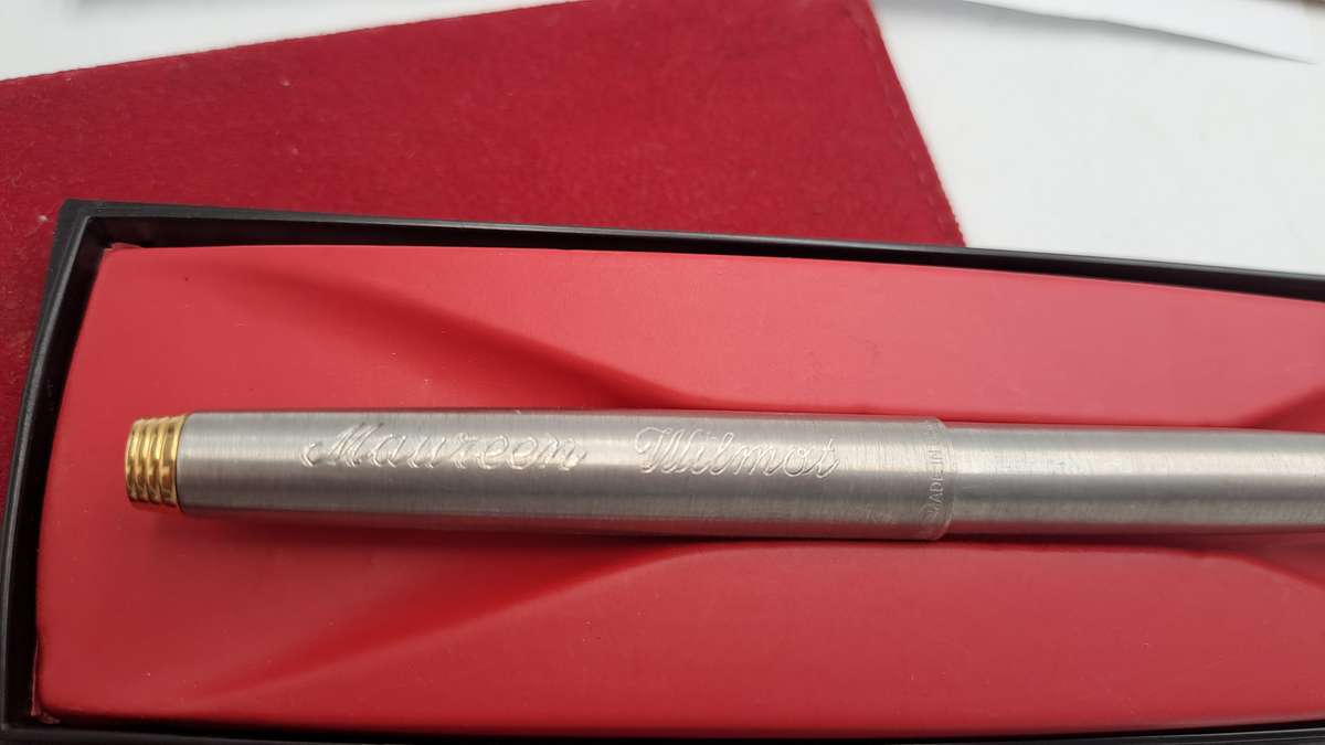 Pre-owned Vintage Parker SYSTEMARK Flighter M Pen -Name engraved on the cap
