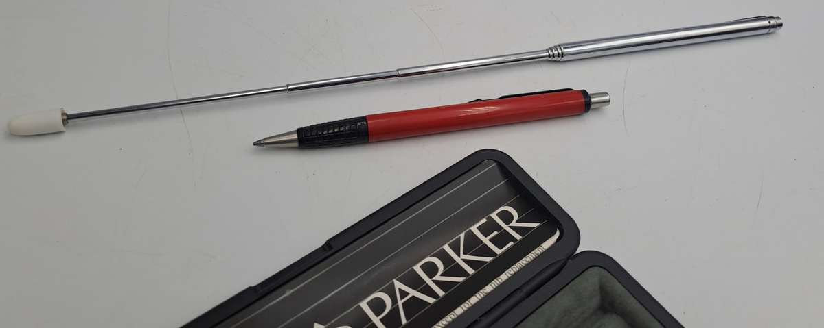Vintage Parker Vector with 60cm Telescopic Pointer Stick in case