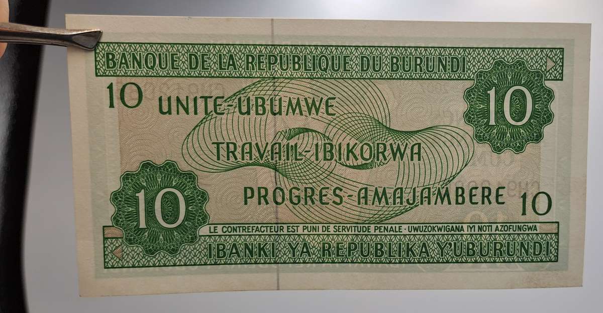 2007  Burundi 10 Francs Uncirculated Bank Note