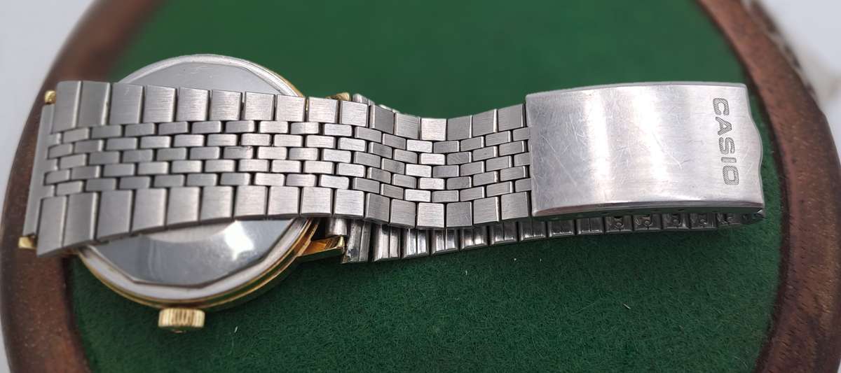 Vintage Swiss Tissot Seastar Day-Date Automatic Watch -Working-Casio strap