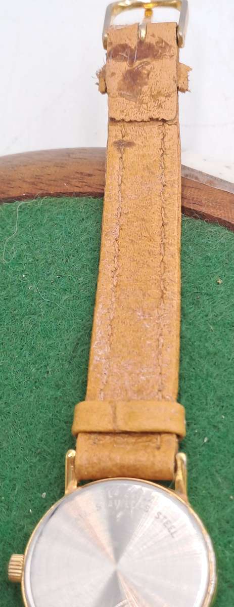 Pre-Owned Vintage Ladies Swiss Longines Quartz Watch -Working