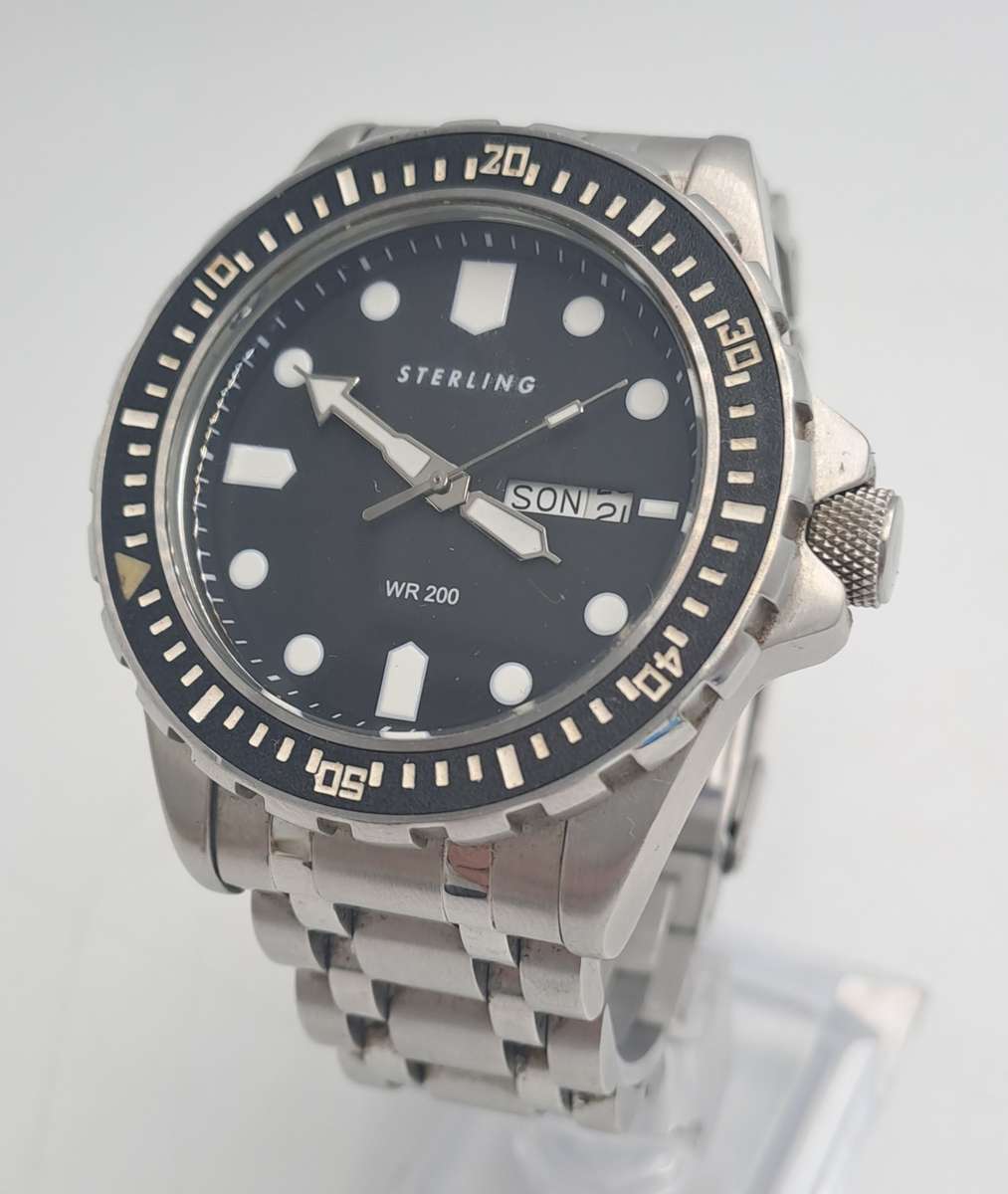 Pre-Owned Mens STERLING 42mm Quartz Watch -NOT WORKING