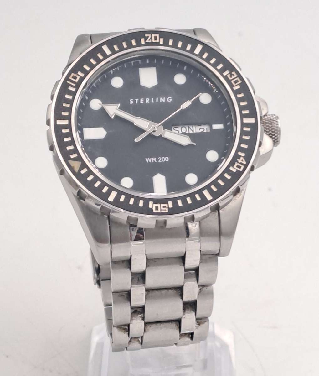 Pre-Owned Mens STERLING 42mm Quartz Watch -NOT WORKING