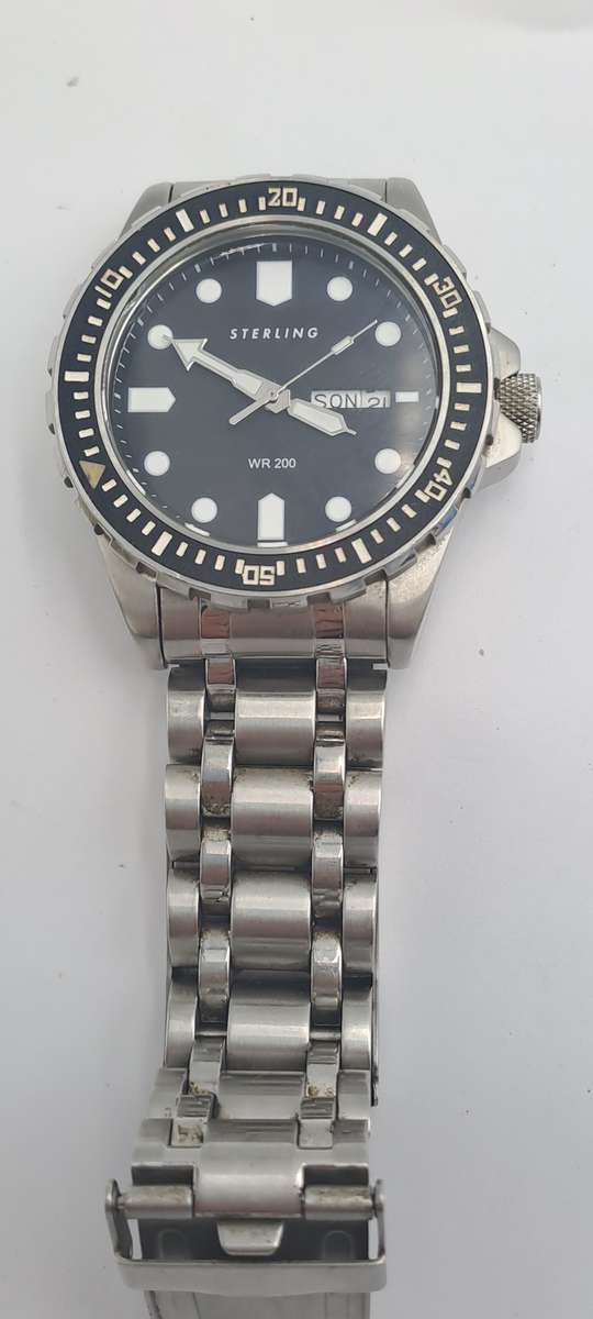 Pre-Owned Mens STERLING 42mm Quartz Watch -NOT WORKING