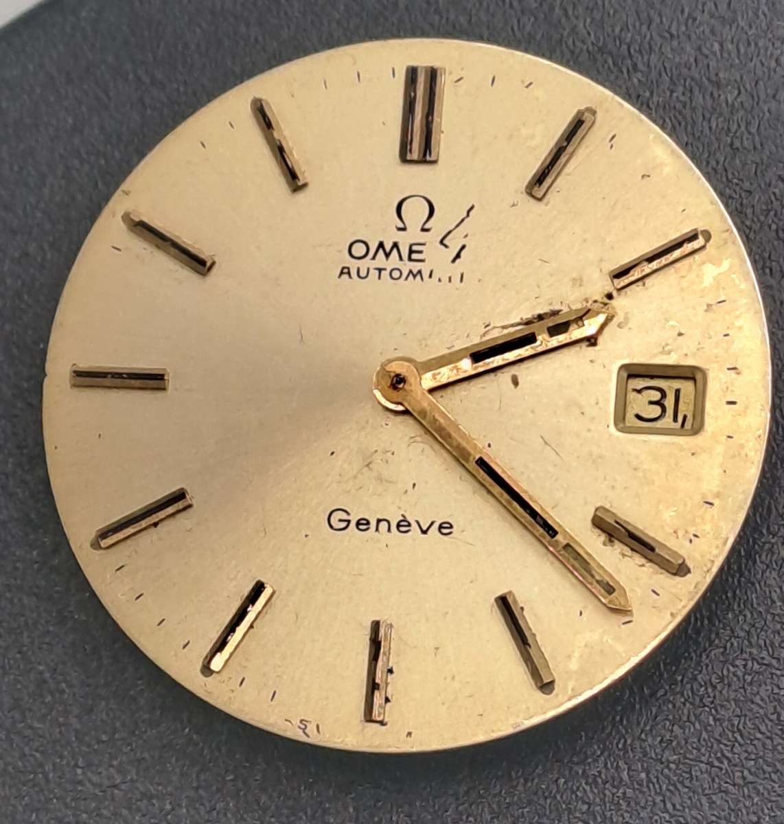 Vintage 1979's Omega Geneve 1012 Automatic Movement-Not working- for spares