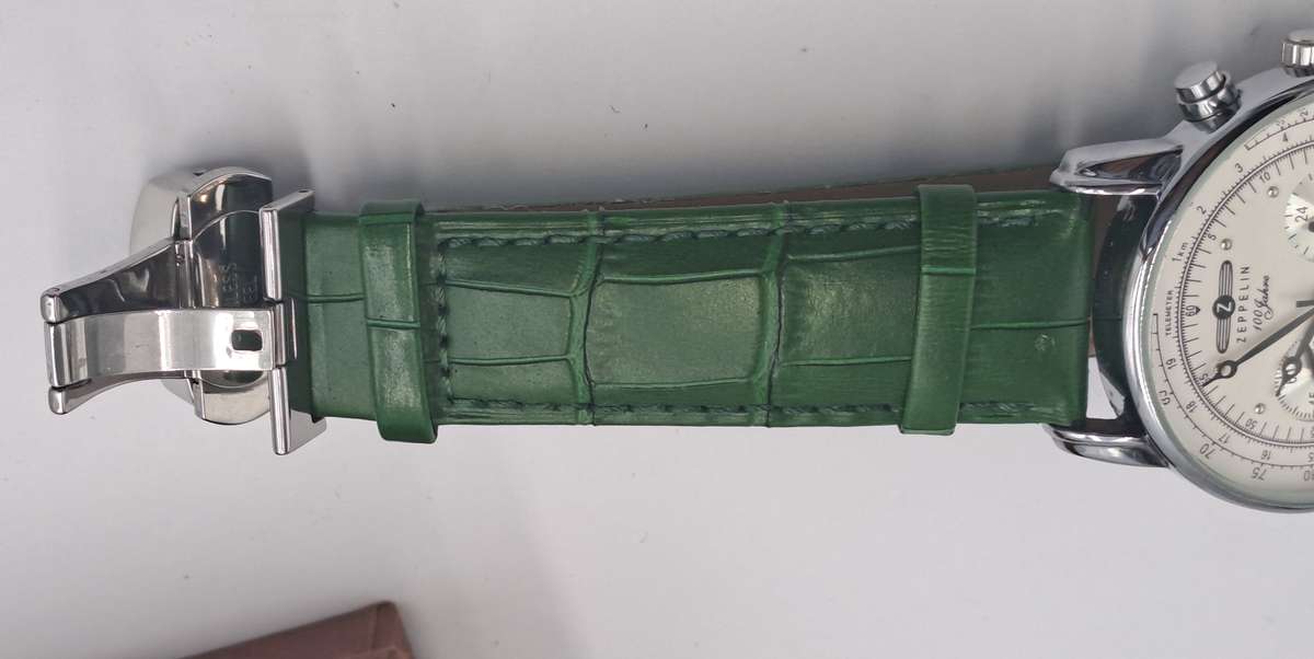 Un-Used Men's Zeppelin 100 Jahre Quartz Chronograph watch with green Leather strap
