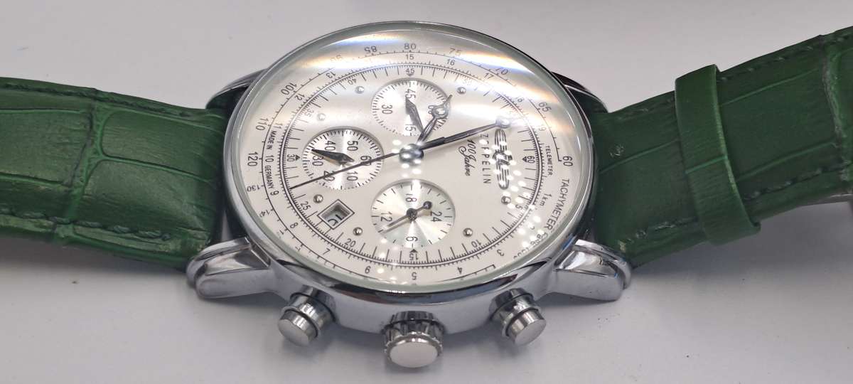 Un-Used Men's Zeppelin 100 Jahre Quartz Chronograph watch with green Leather strap