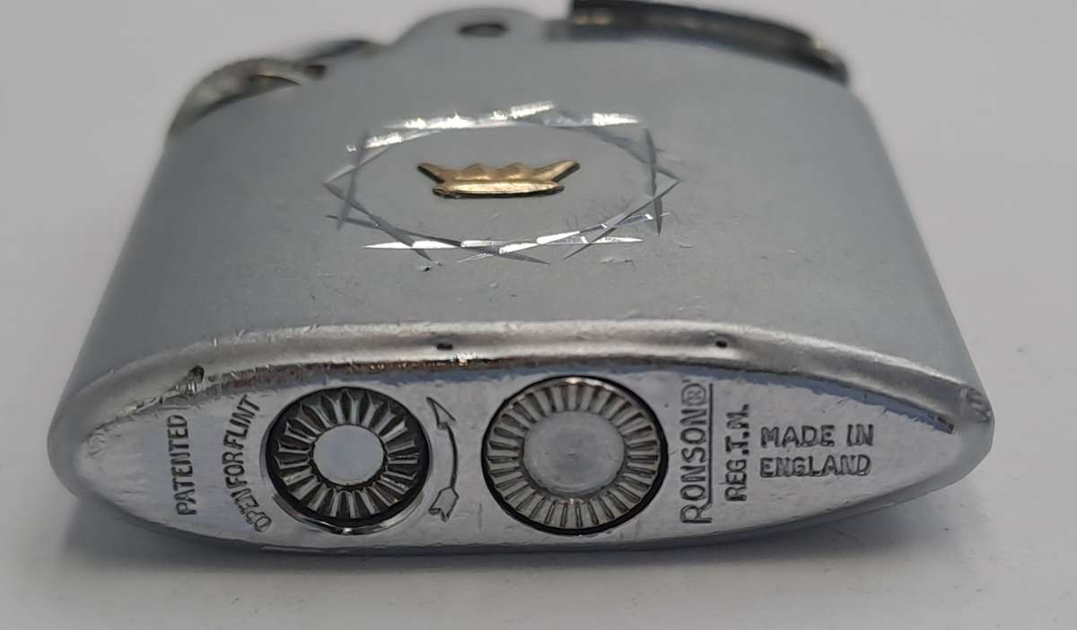 Vintage Ronson Lighter Made in England -Need a service