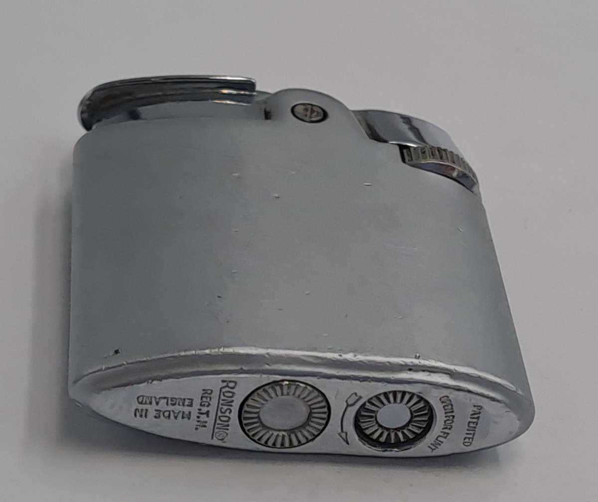 Vintage Ronson Lighter Made in England -Need a service