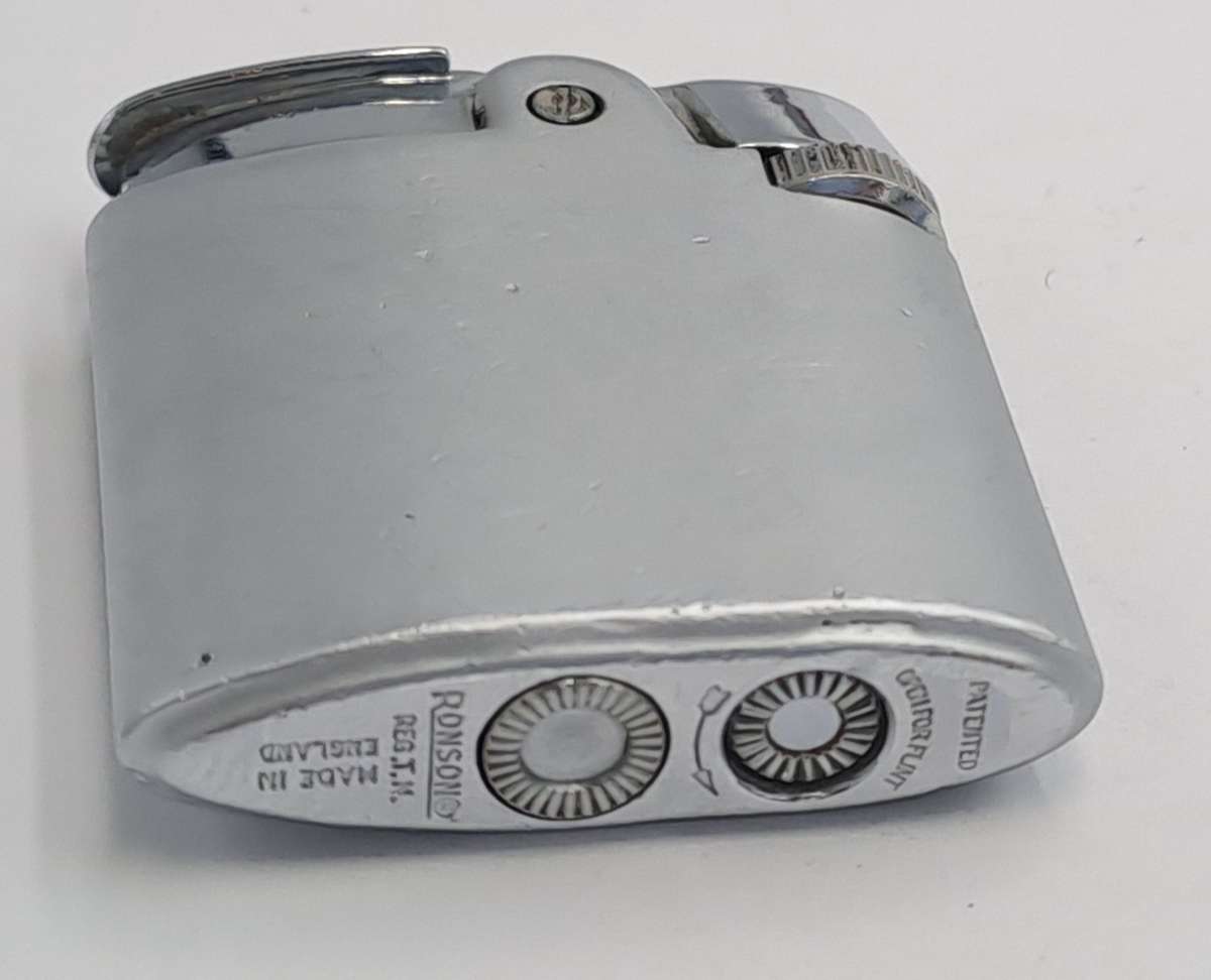 Vintage Ronson Lighter Made in England -Need a service