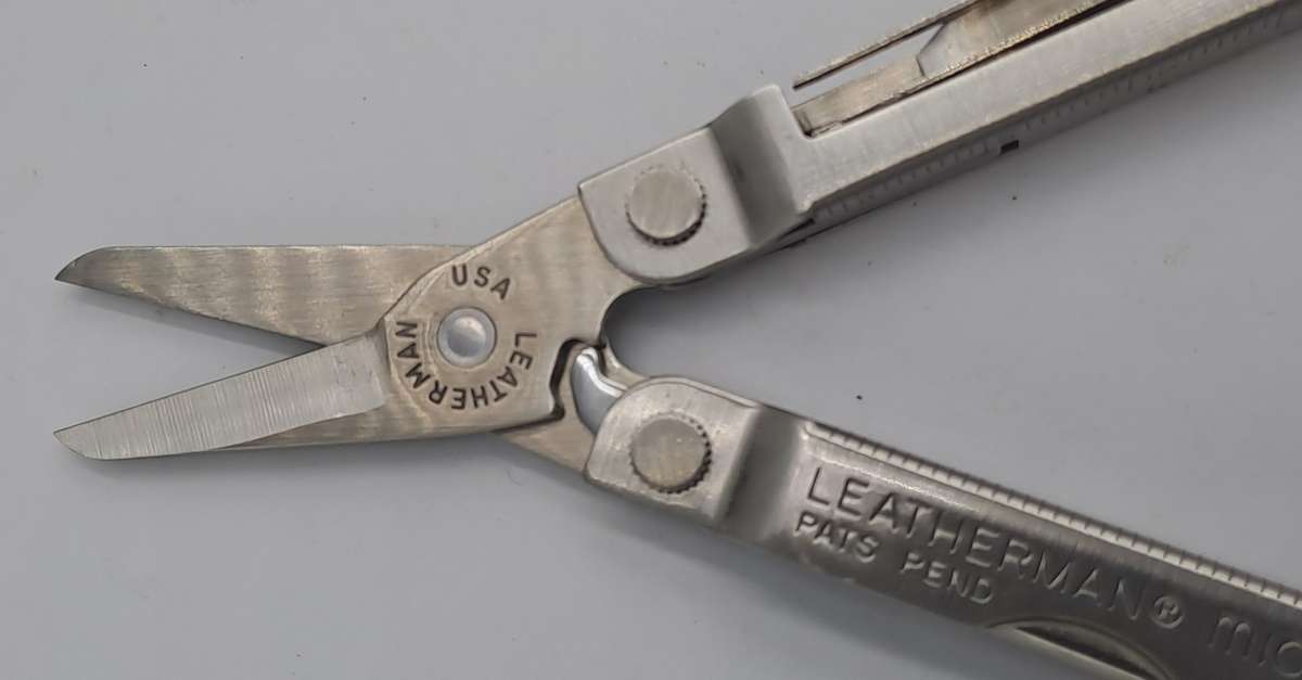 Vintage Leatherman Micra Multitool with British American Tabacco August 1999 Tag