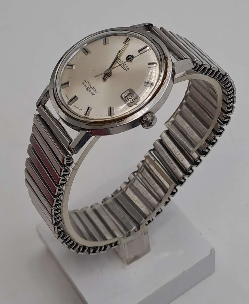 Vintage Swiss Made Roamer Stingray Rotodate Mechanical watch  -NOT Working